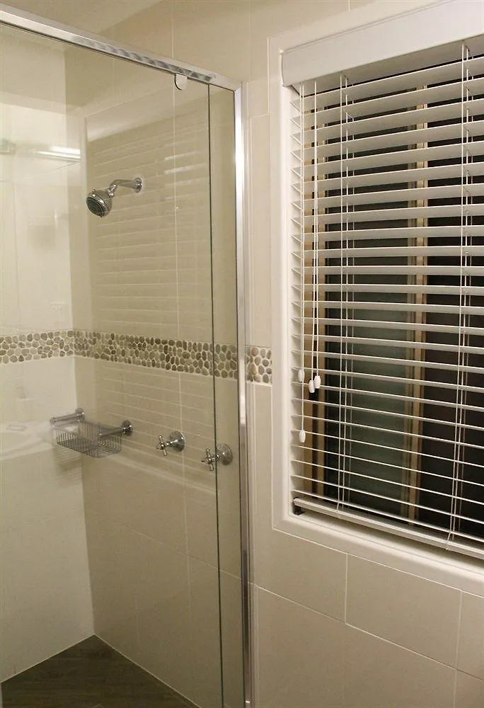Arabella Guesthouse Alexandra Headland Bed & Breakfast