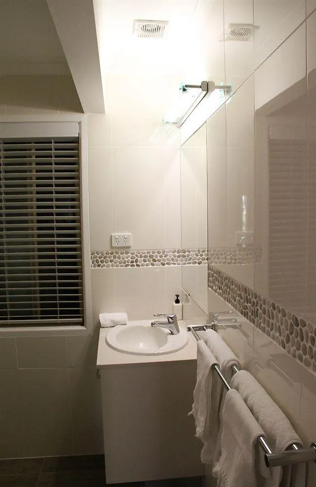 Arabella Guesthouse Alexandra Headland