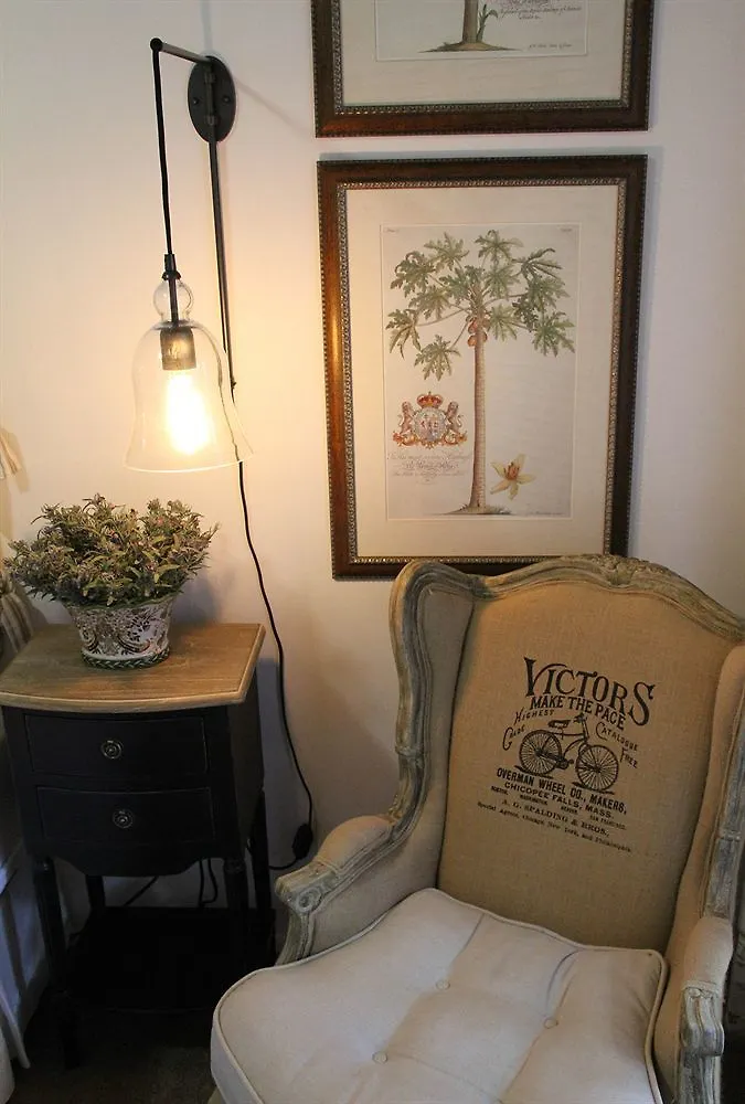 Arabella Guesthouse Alexandra Headland Avustralya